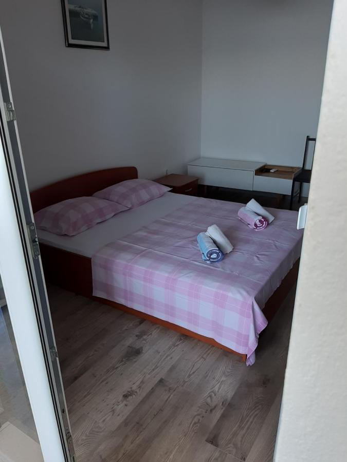 Apartments Davor Ceko Єсенице Екстер'єр фото